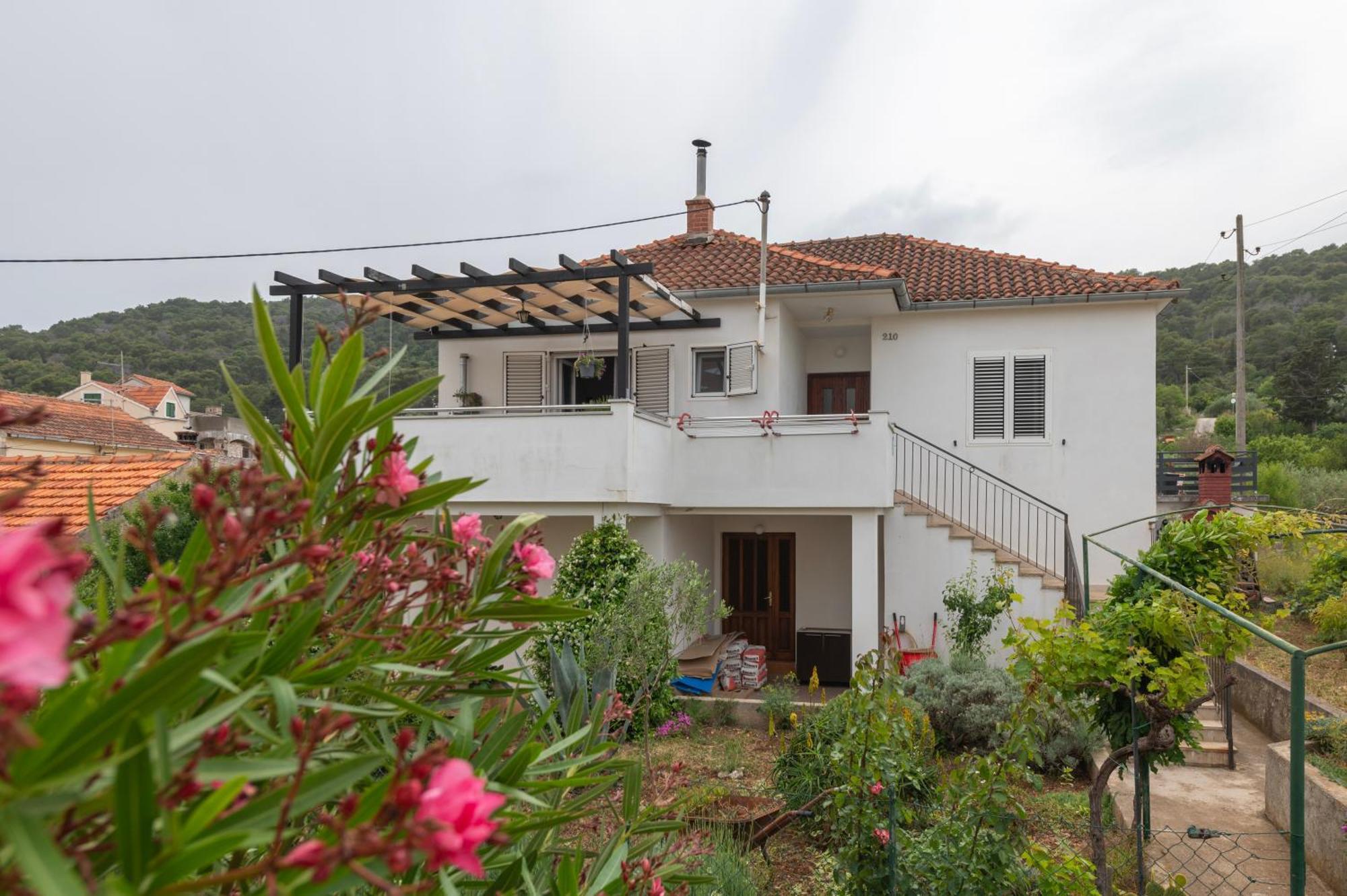 Apartment Marinsko Veli Iz Exterior photo